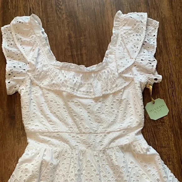 RYEGRASS Embroidered Eyelet White Dress Small NWT - Picture 3 of 9